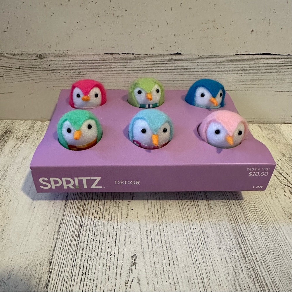 Target Spritz 6 Birds Egg Carton Easter Featherly Friends 2025 NEW